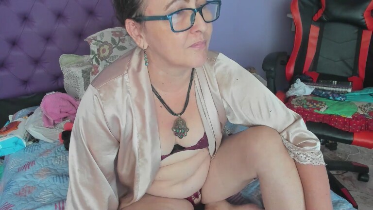 MargothClain's Streamate show and profile