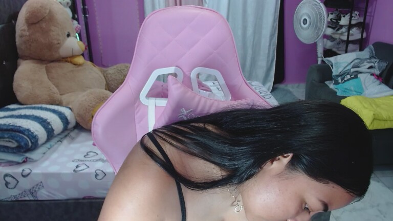 sofiaxxDreams's Streamate show and profile
