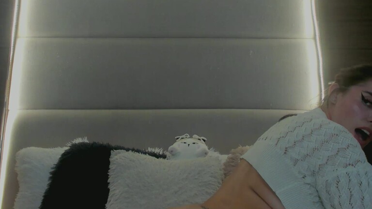 JazzeRusot's Streamate show and profile