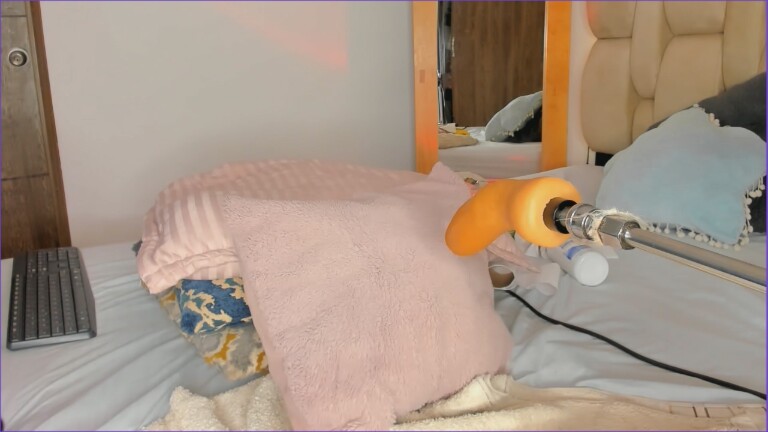 Brenda_ruiz's Streamate show and profile