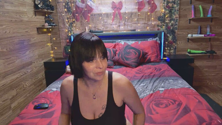 thesexymilf22's Streamate show and profile