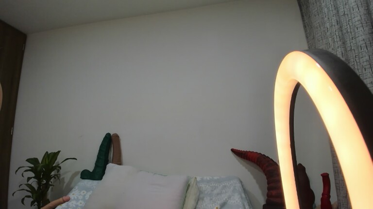 Sweet_X's Streamate show and profile