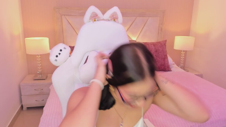 SophiaColinns's Streamate show and profile