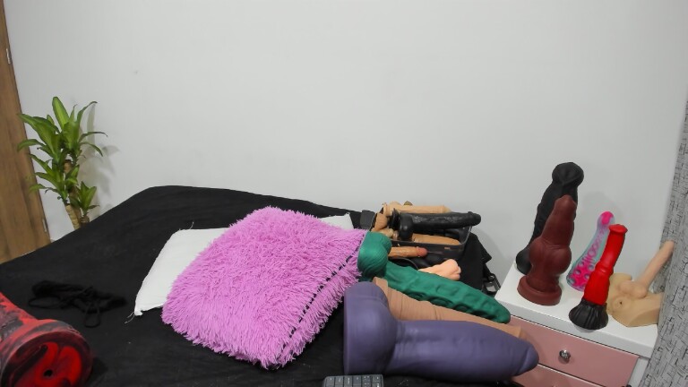 Sweet_X's Streamate show and profile