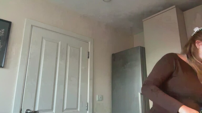 Arielsweetiee's Streamate show and profile