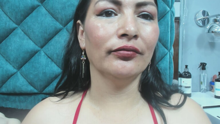 PENELOPELEWIS40's Streamate show and profile