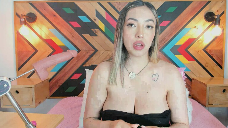 CelesteRiioz's Streamate show and profile