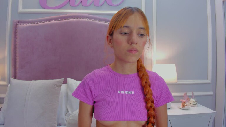 LeaThomsonn's Streamate show and profile