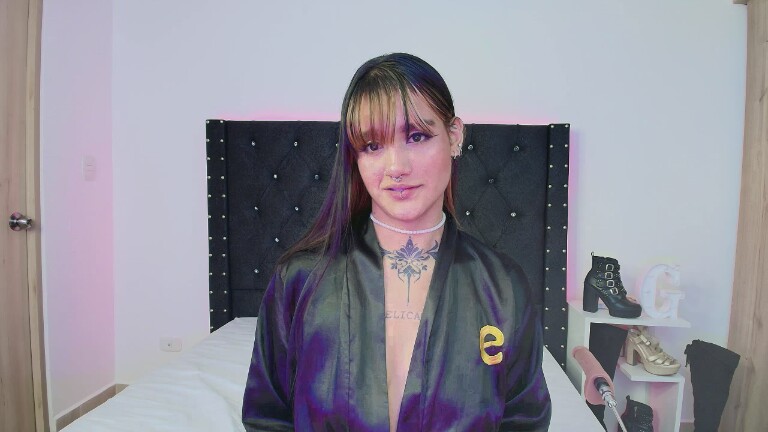 GabyDuraand's Streamate show and profile