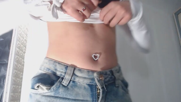 SashaLeeh's Streamate show and profile