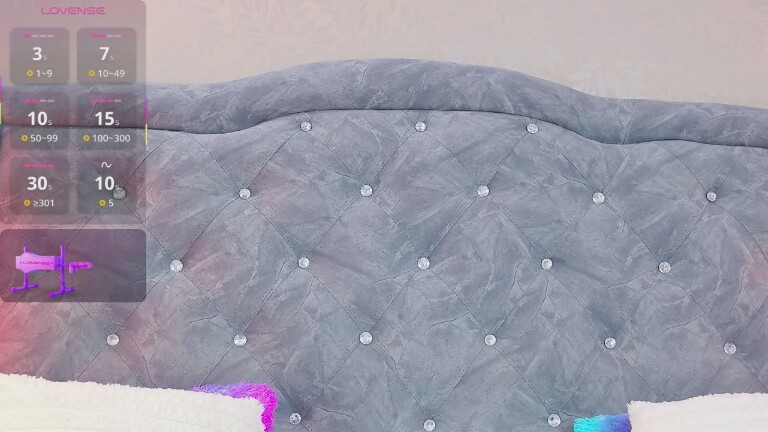 ZafiroClean's Streamate show and profile