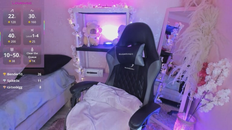 Selene_sst's Streamate show and profile