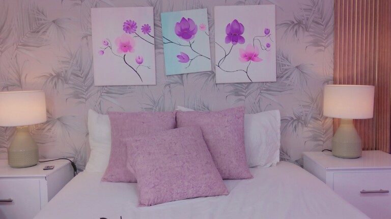 ElenaRamirez's Streamate show and profile