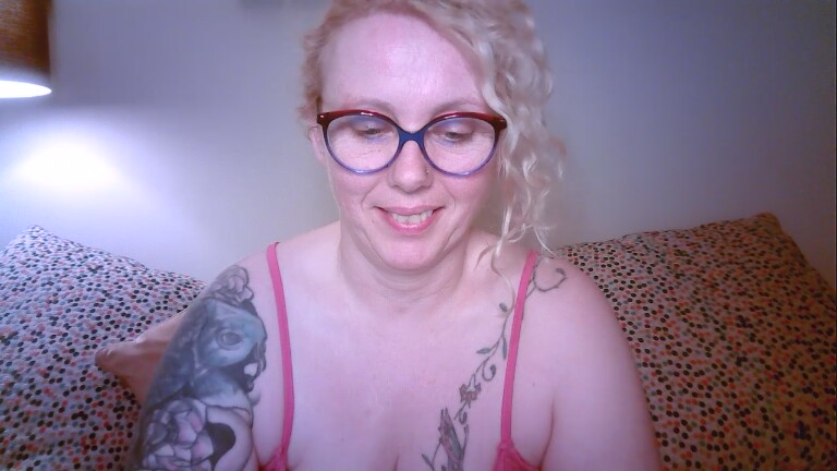 OrlaFox's Streamate show and profile
