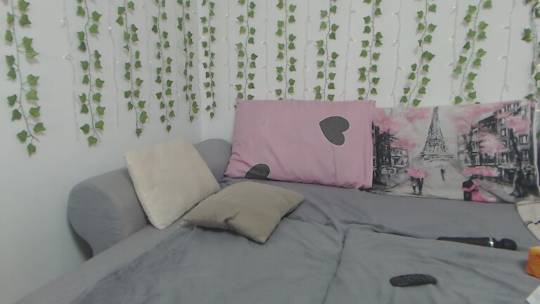 CARMIYNNA's Streamate show and profile