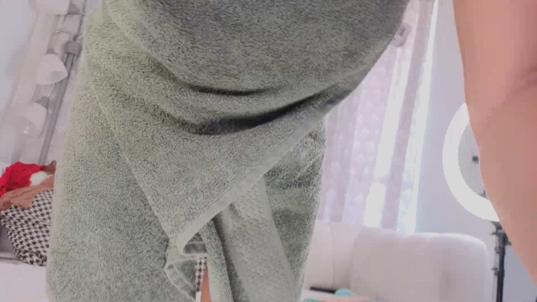 VictoriaaHarper's Streamate show and profile