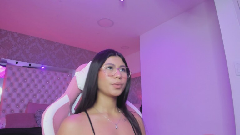 LylaKarl's Streamate show and profile