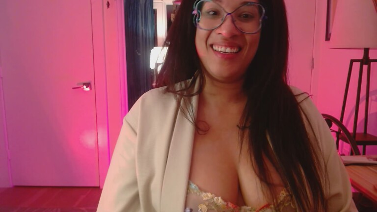 CallMeCharlotte's Streamate show and profile