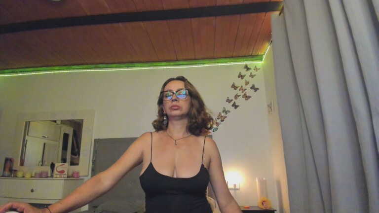 Lunajolie's Streamate show and profile
