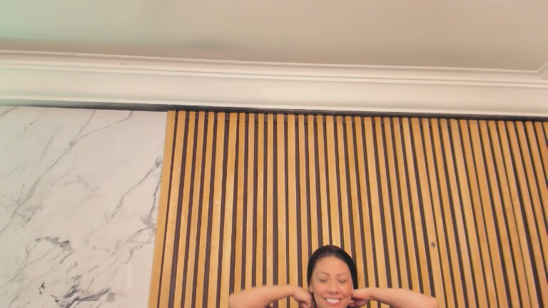 ViolettaThonsomS's Streamate show and profile