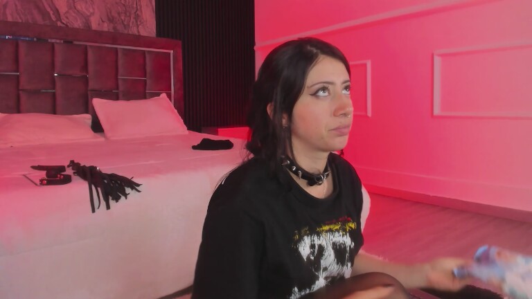 Eirynraven's Streamate show and profile