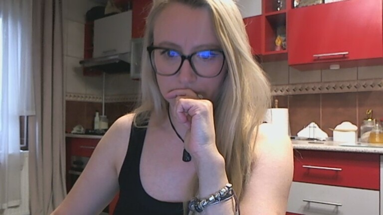 HAILEEYIx's Streamate show and profile