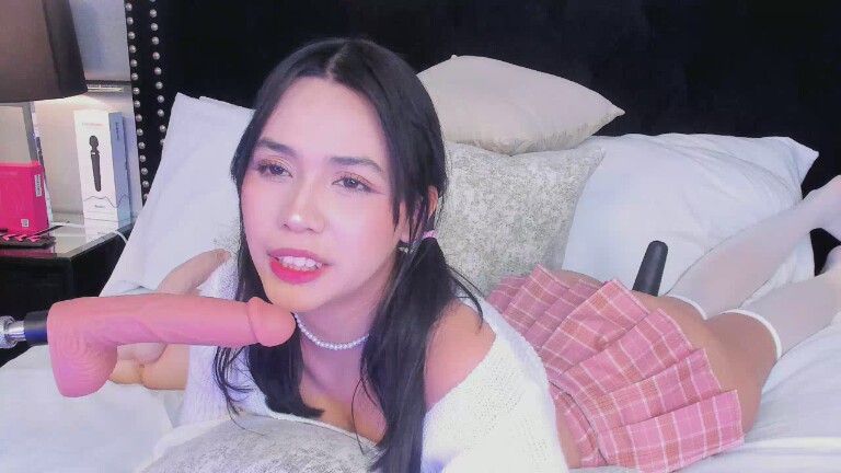 EmilyBlack69's Streamate show and profile