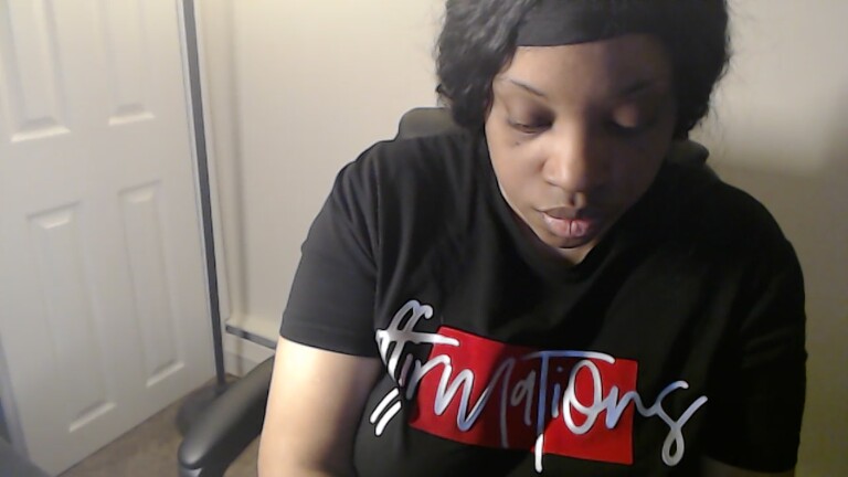 SexyMona's Streamate show and profile