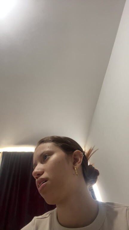 AriadnaOwenss's Streamate show and profile