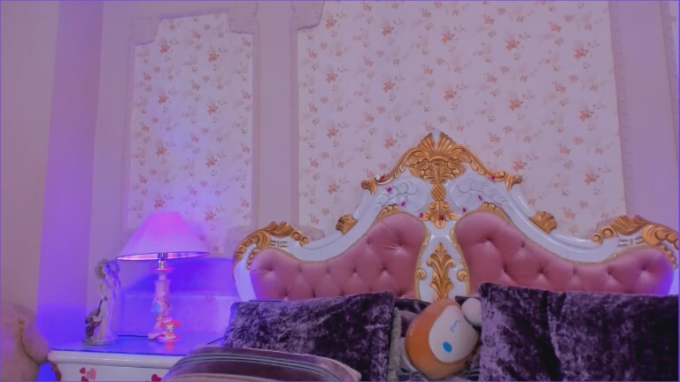 JuneEvanss's Streamate show and profile