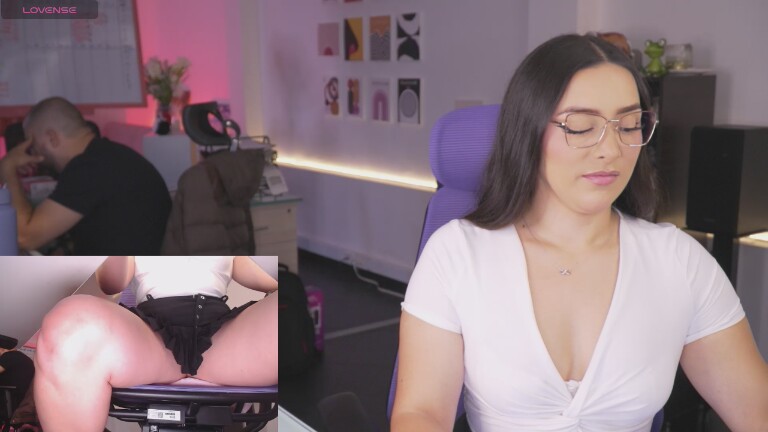 KimbeerlyClars's Streamate show and profile