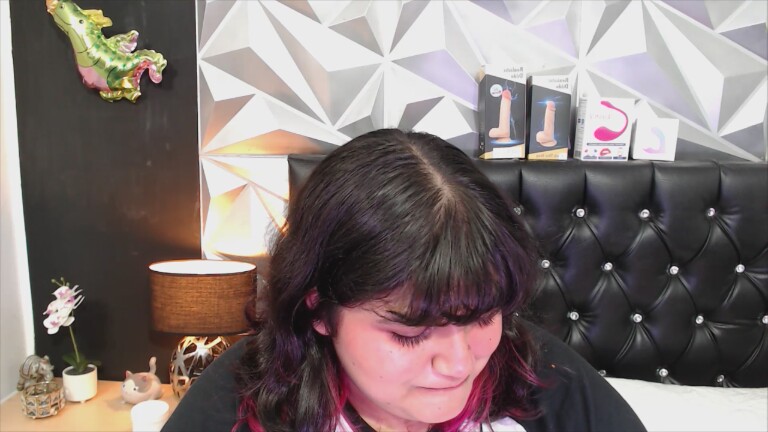 EmmaLush's Streamate show and profile