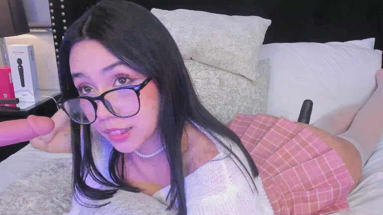 EmilyBlack69's Streamate show and profile