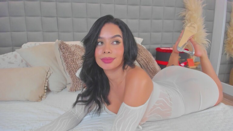 PaolaFalkon's Streamate show and profile