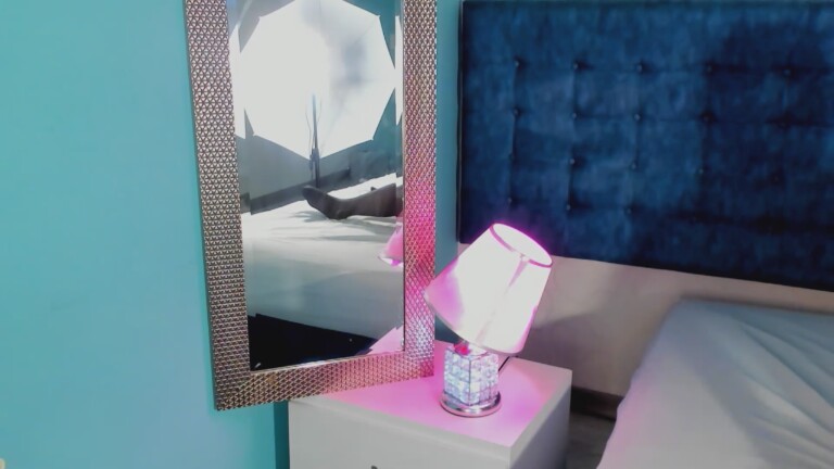 LiilyOwenss's Streamate show and profile