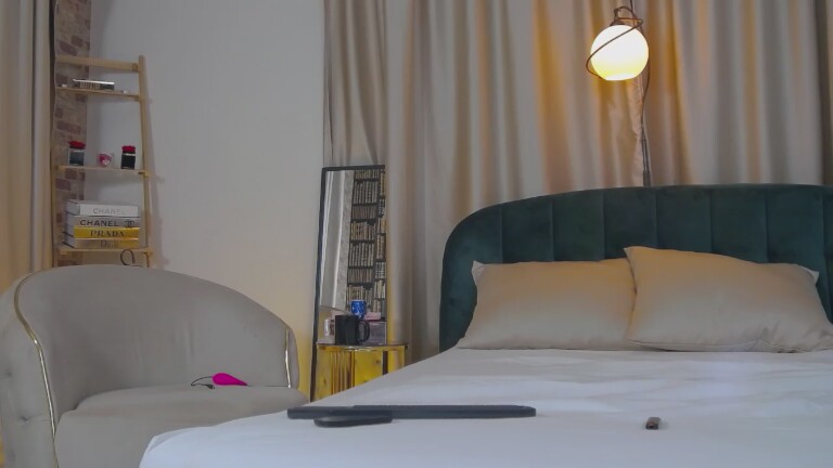 OliviaCart's Streamate show and profile