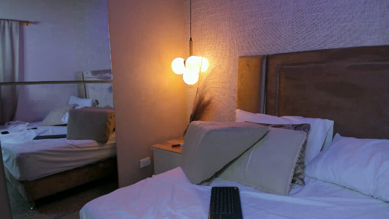 GabrielaHolmes's Streamate show and profile