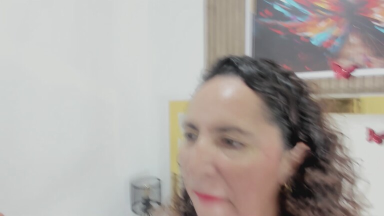 Luna_Mature's Streamate show and profile