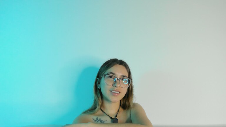 AuraRosse's Streamate show and profile