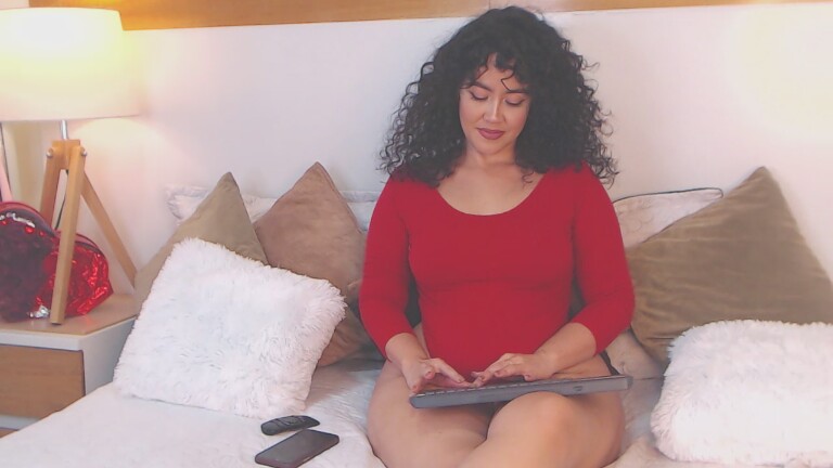 SeleneRisso's Streamate show and profile