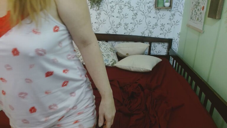 GeminiLoveXO's Streamate show and profile