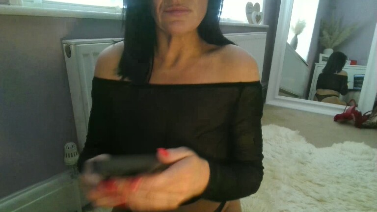 FlirtyWithFreya's Streamate show and profile