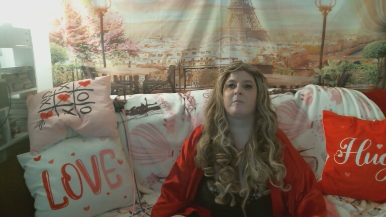 lovehollyann's Streamate show and profile