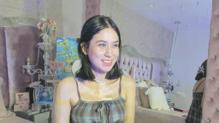 AlejandraLee's Streamate show and profile