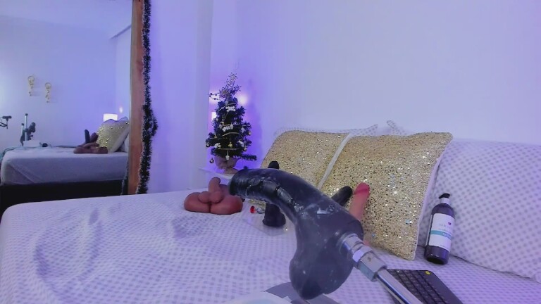 GabrielaHernandez's Streamate show and profile