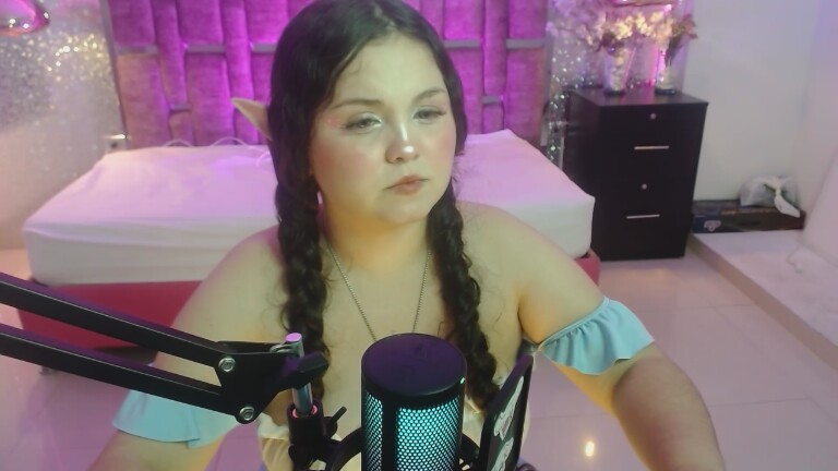 ShylySweet18's Streamate show and profile