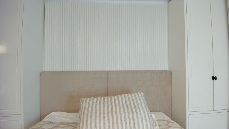 ValeriaYoung's Streamate show and profile