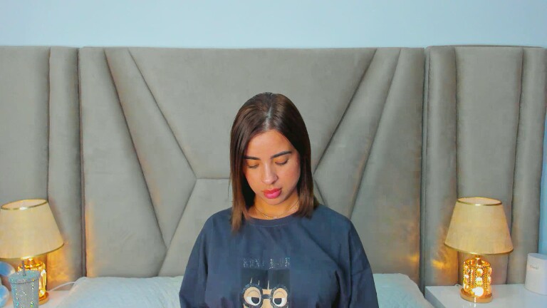 AmbarSimson's Streamate show and profile