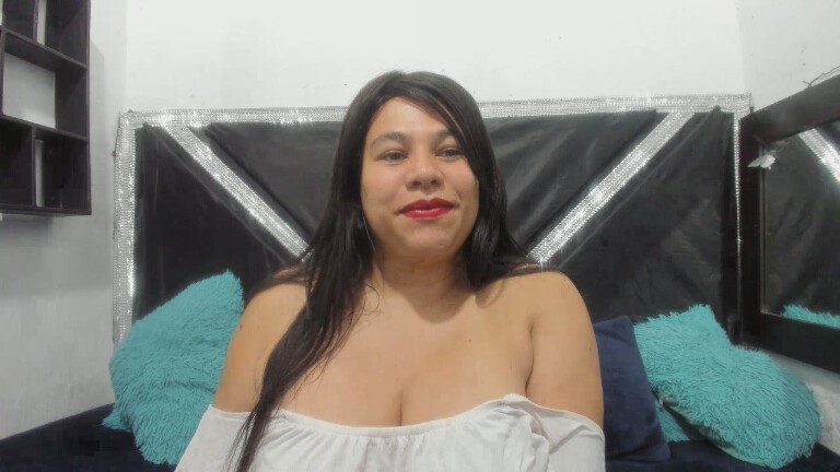 ALMAWHITHE's Streamate show and profile