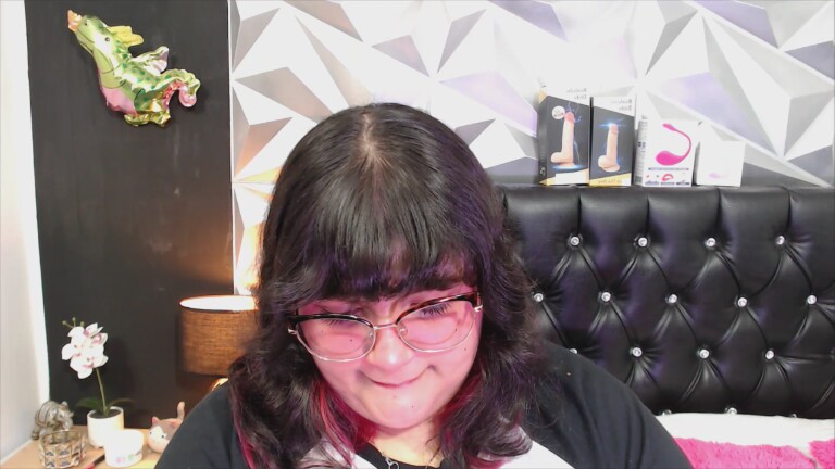 EmmaLush's Streamate show and profile